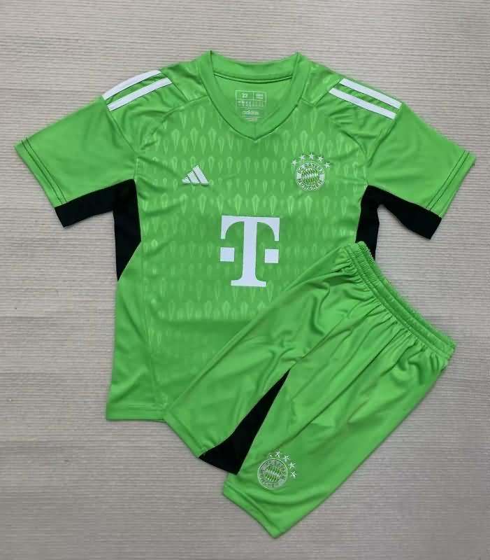Kids Bayern Munich 23/24 Goalkeeper Green Soccer Jersey And Shorts